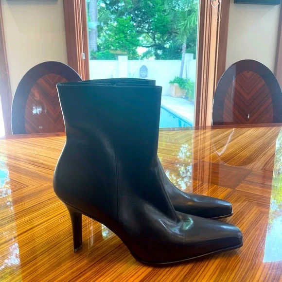 Gianni Bini size 8.5M ankle booties zipper rich brown like new - Picture 5 of 10